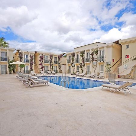 Oemer Aybak Beach Hotel Bodrum Exterior photo