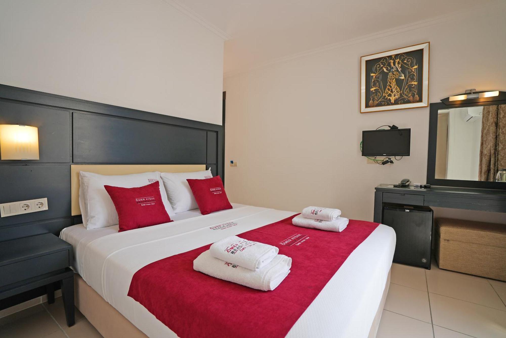 Oemer Aybak Beach Hotel Bodrum Exterior photo